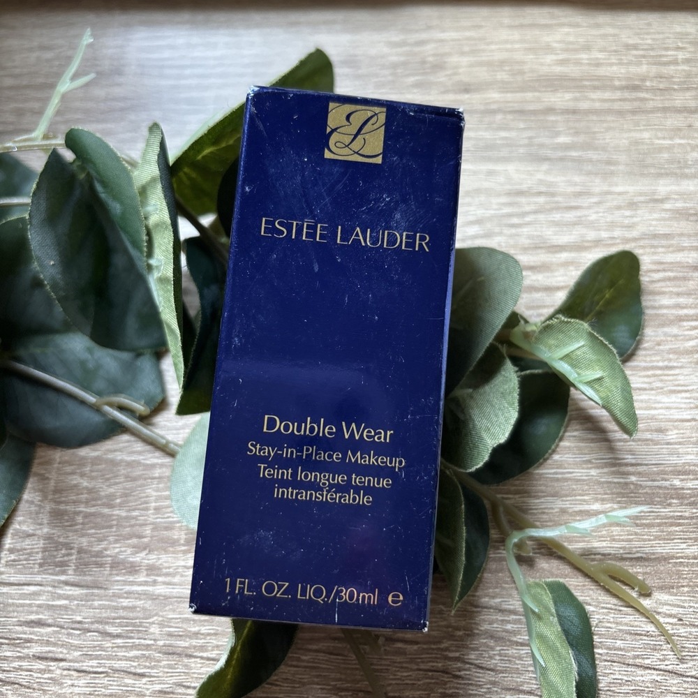 New Estee lauder Foundation Double Wear stay in place 6N2 Truffle  1oz NIB